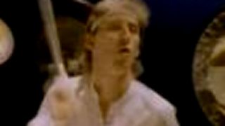 Dire Straits - Walk of Life (1985)