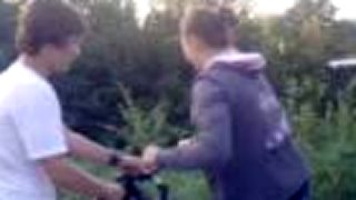 Veľa cyklistov a málo bicyklov