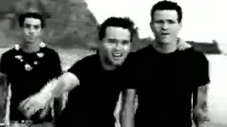 Blink 182- All the small things