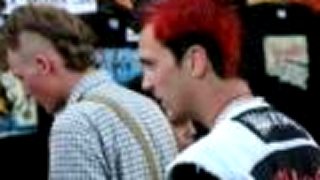 Malomocnosť prázdnoty - Punks Not Dead
