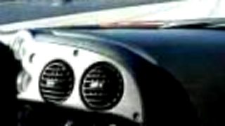Dodge, Koenigsegg a Ferrari
