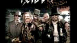 Kabát - Lady Gag a Rin