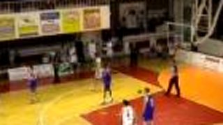 Basketball - akcia 0.5sec. dokonca