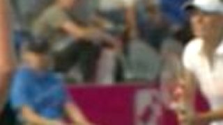 Wozniacku zostrelili na sieti
