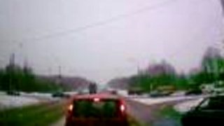Nehoda - šmyk kamionu