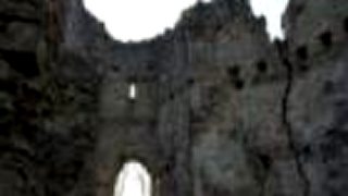 Považský hrad a pohľad na okolie