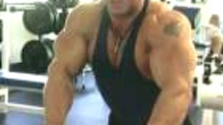 Lee Priest