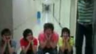 Super junior - Goofy Jumps