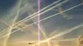 Extrémne chemtrails v Amsterdame