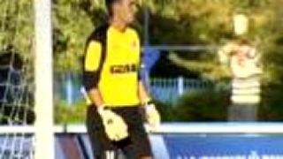 Hrubá chyba gólman Torpeda Zhodino (12.9.2011)