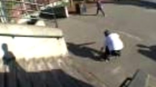 13 ročný skateboardový talent