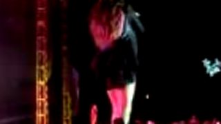 Dulce María - Pensando En Ti (Six Flags - Mexico City)