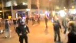 Wall Street - Nájazd NYPD na demonštrantov