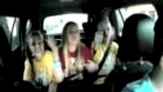 Laci Strike šoféruje lol - teen show dara rolins