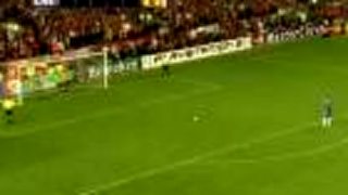 Pepe Reina - číslo "25"