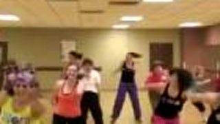 Pôvodná choreografia k piesni Waka Waka