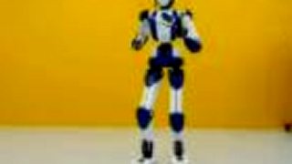 2010 HRP - 4 šikovný japonský robot