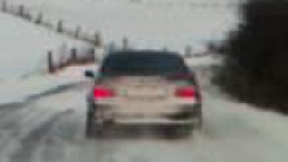 Bmw e36 M3 drift na snehu