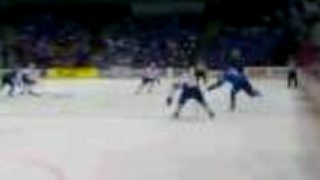 IIHF 2012 Nepríjemny zákrok Starchenko (KAZ)