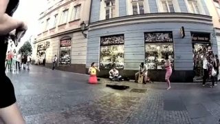 Kapela v Prahe na ulici