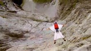 BASE jumping, maximálny adrenalín