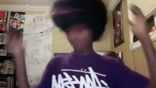 Afro a la Jackson za mlada