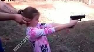 
4 ročná pistolnice