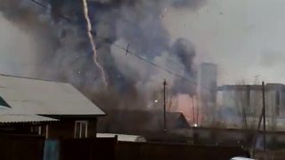 Požiar továrne na pyrotechniku