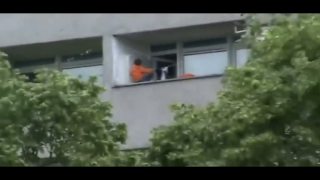 Dieťa na balkóne