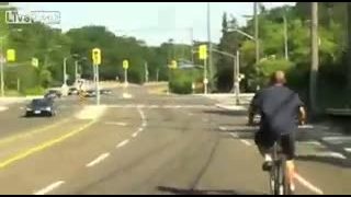 Opitý cyklista skončil v stĺpe