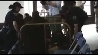 Policajná brutalita !