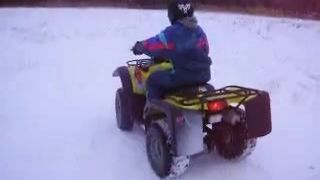 Lenka na Suzuki Ozark 250