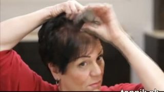Ženský make up na vlasy
