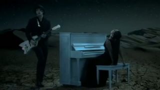 Jack White & Alicia Keys - Another Way to Die