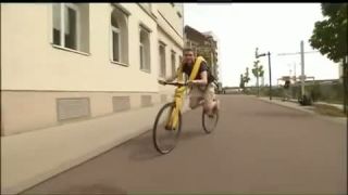 Bike bez pedálov, Fred Flinstone schvaľuje