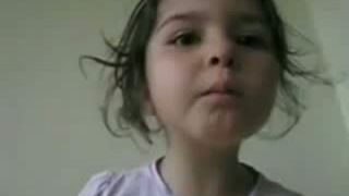 Malá milá beatboxerka