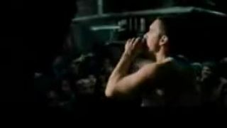 Eminem (8 mile - final rap battle)