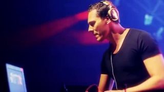 Tiesto Marcel Woods vs PSY - Dont Ditch the Gangnam Style