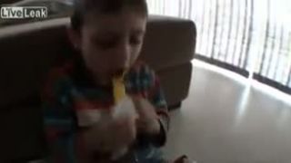 Drsný vtip s kinderkom