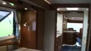 Luxusný obytný autobus