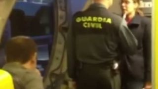 Ryanair vyhodil pasažiera