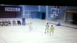Basketbalový babrák.