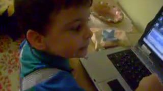 Jahaha hudba presne na počítači tak nice video pri muzike hah