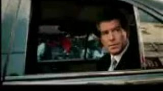 JAMES BOND a taxi