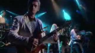 Mike Oldfield - Man in train