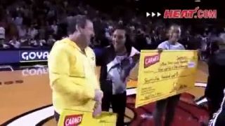 75 000 dolarov jednym kosom