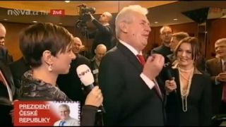 Redaktorka bojuje o Zemana