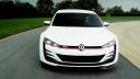 video VW Golf Vision Design GTI za 4 072 000 €