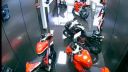 video Profesionáli sa rozhodli ukradnúť motorky