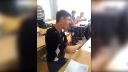 video Luskáčik dostal záchvat smiechu (Rusko)